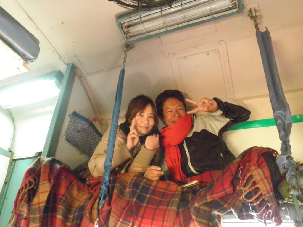 　電車で仲良くなった韓国人　Heeju