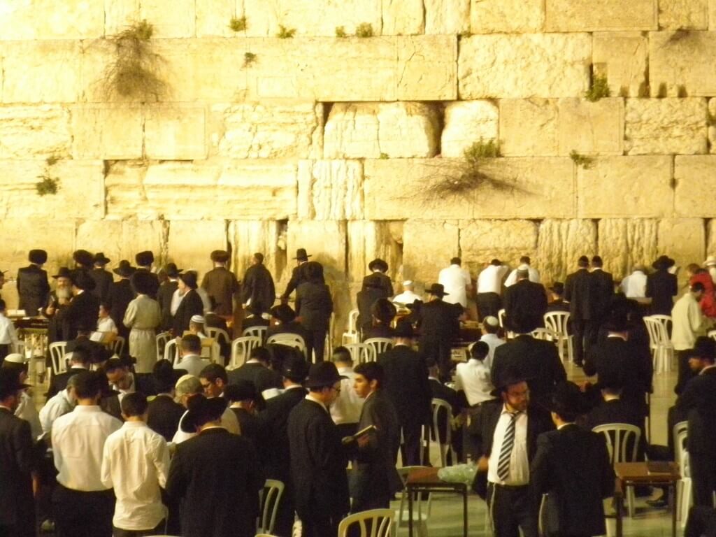 嘆きの壁　夜　エルサレム