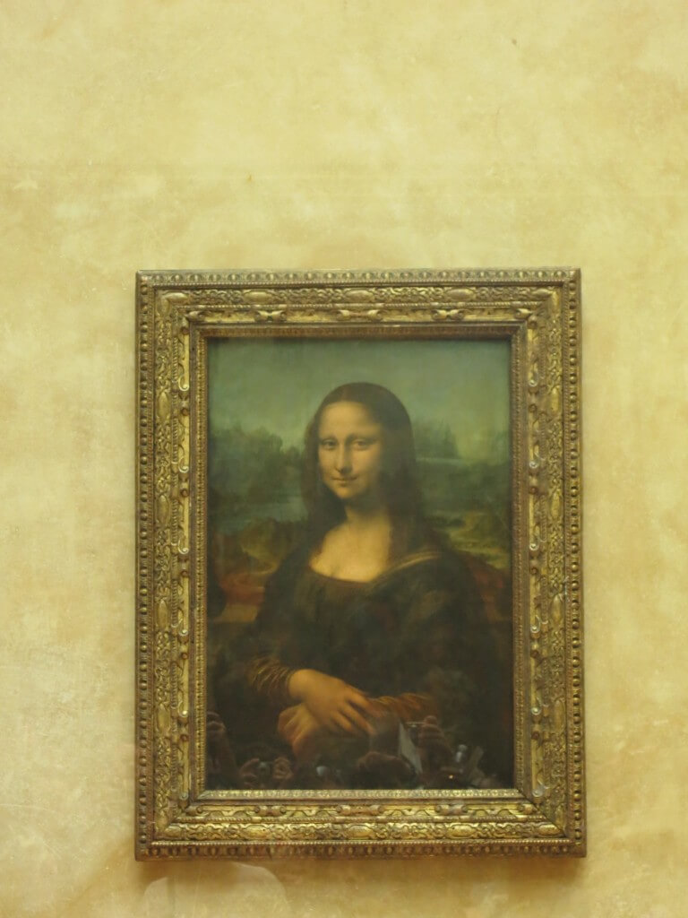 巨匠レオナルド・ダ・ヴィンチの「モナ・リザ」　絵画　ルーヴル美術館　パリ　フランス