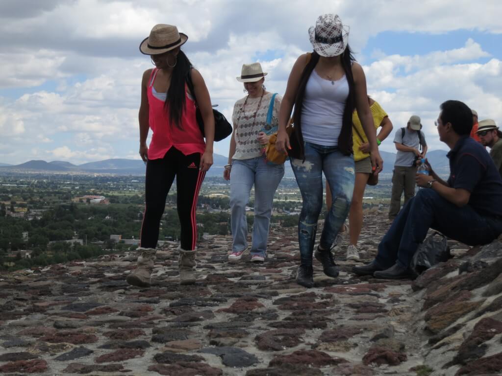 テオティワカン遺跡　メキシコ