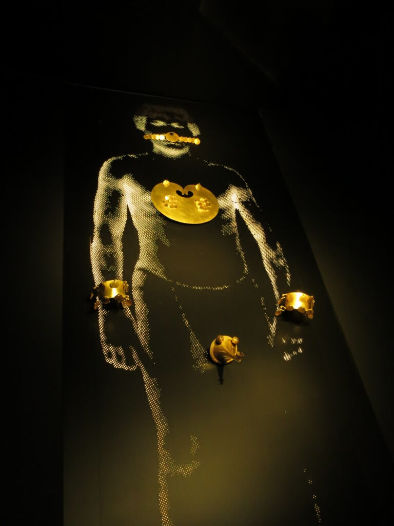 面白い黄金細工　黄金博物館　黄金　ボゴタ　コロンビア