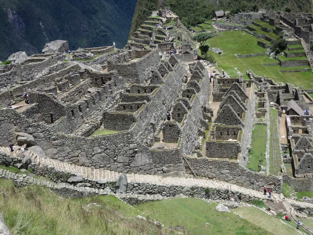 マチュピチュ遺跡　ワイナピチュ　ペルー