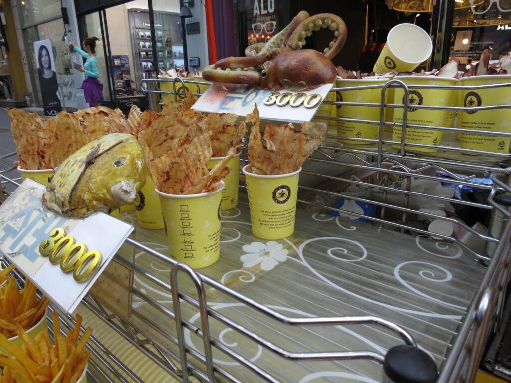 食べ歩き天国！明洞ストリートフードのおすすめはこの4つ