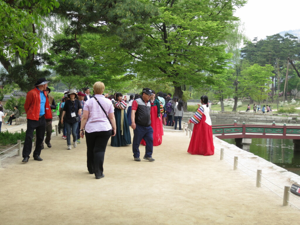 韓服（ハンボク）・チマチョゴリ着用で入場無料