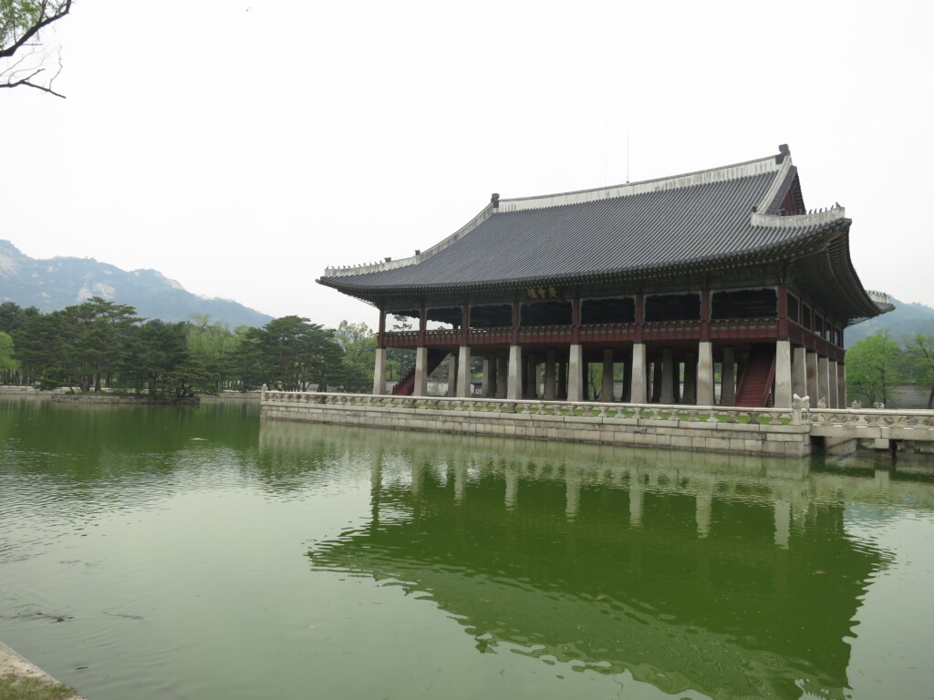 景福宮（キョンボックン）　慶会楼（キョンフェル）