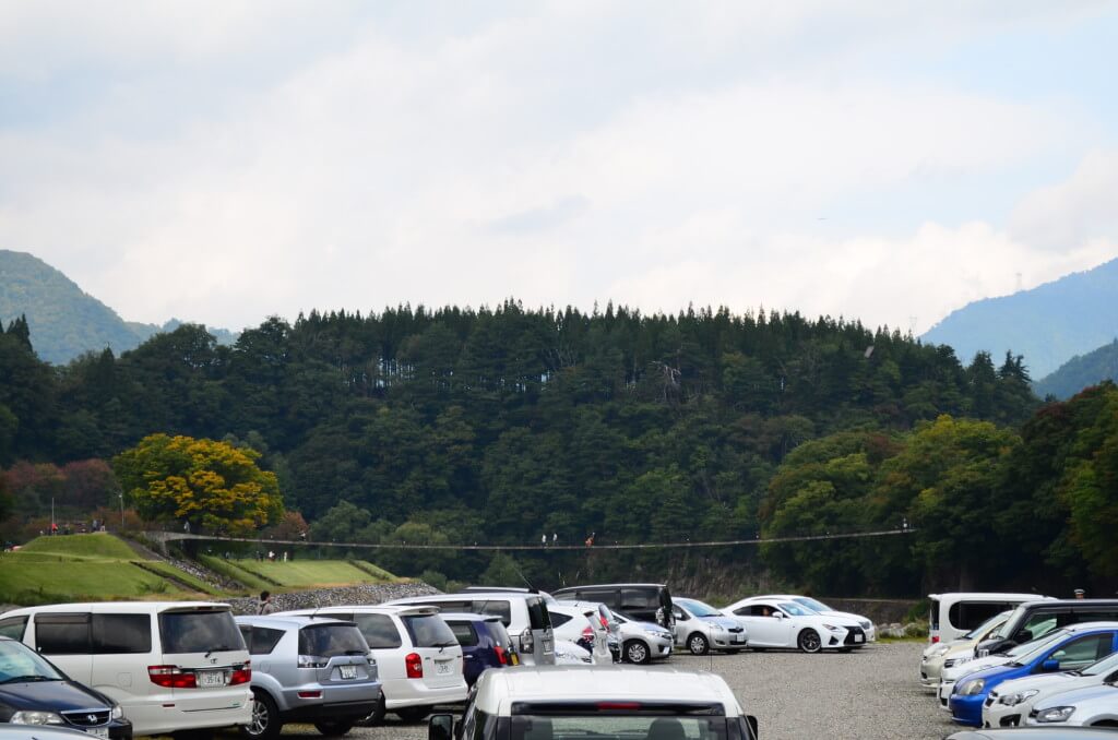 世界遺産の白川郷の合掌造り集落観光！古きよき日本を思い出させる光景です！