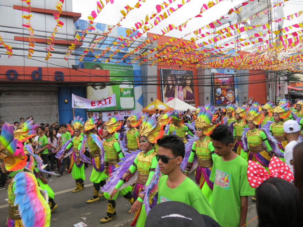 フィリピン最大の祭りのセブ島のシヌログ祭り（Sinulog Festival）とは？