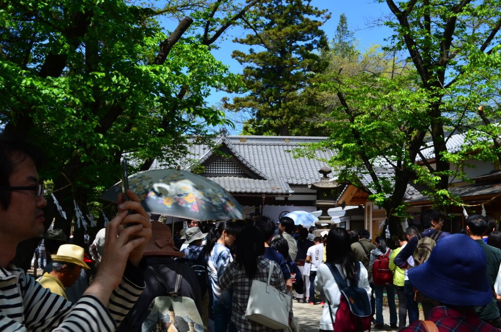 門をくぐればそこには北櫓に南櫓、真田神社が目の前に現れる