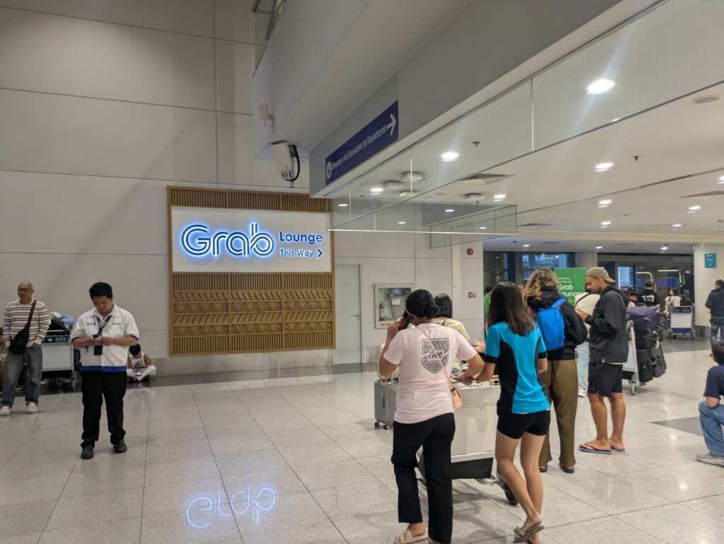 マニラ空港 ターミナル3 Grabタクシー